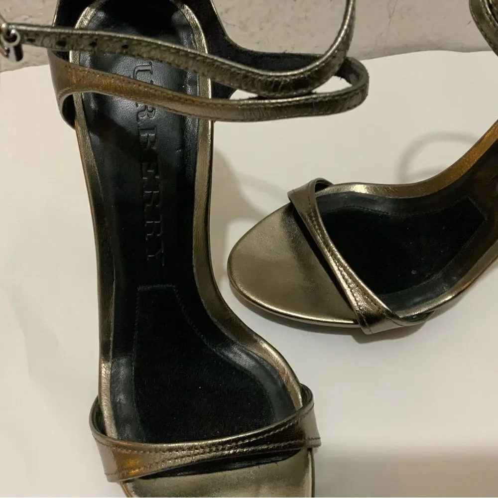 Burberry Pewter Gunmetal Metallic Stiletto Heels size 37 Italy